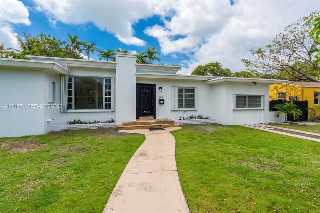 2300 SW 24th St, Miami, FL 33145