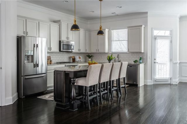 929 Canterbury NE Lane, Atlanta, GA 30324