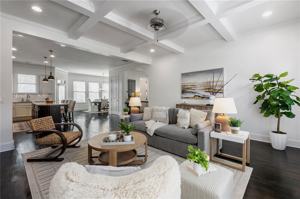 929 Canterbury NE Lane, Atlanta, GA 30324