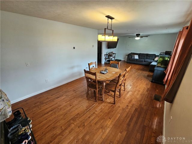 10355 Elizabeth Street, Goshen, OH 45122