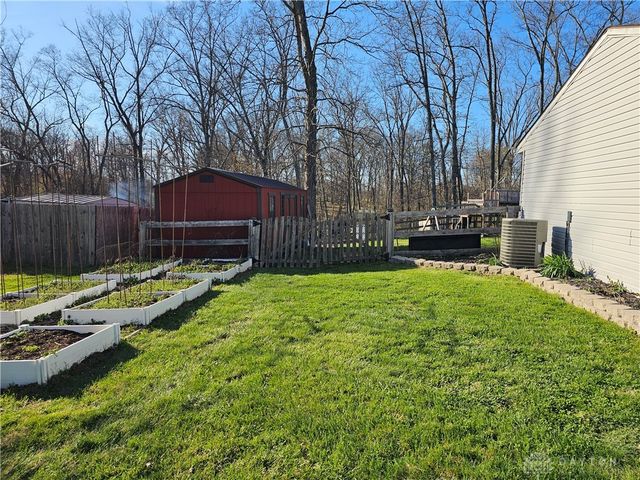 10355 Elizabeth Street, Goshen, OH 45122