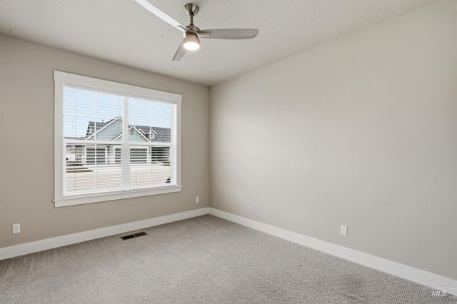 8087 Tandy Cove St, Middleton, ID 83644