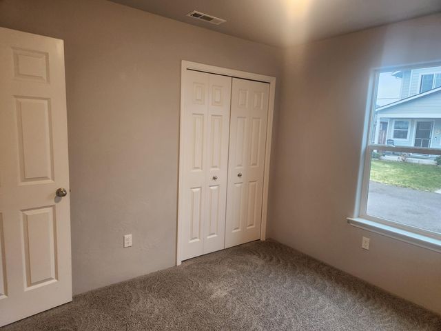 7629 Calaveras Street, White City, OR 97503