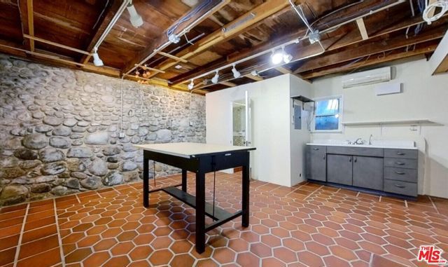 216 Mount Washington Drive, Los Angeles, CA 90065