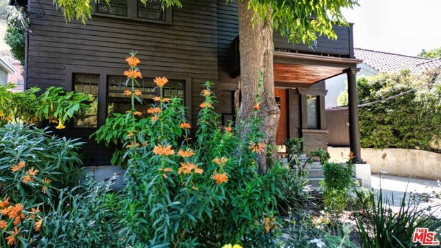 216 Mount Washington Drive, Los Angeles, CA 90065