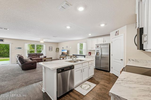 2486 OAK STREAM Drive, Green Cove Springs, FL 32043