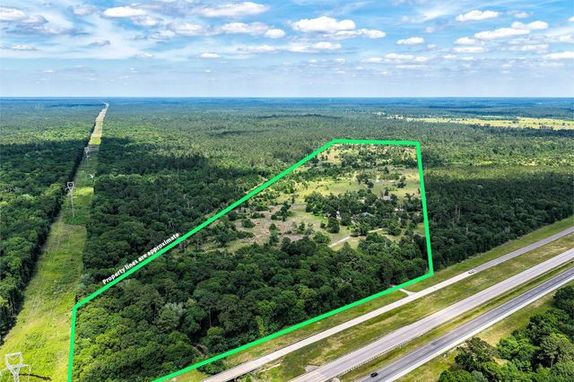 1726 I-45 N, Huntsville, TX 77320