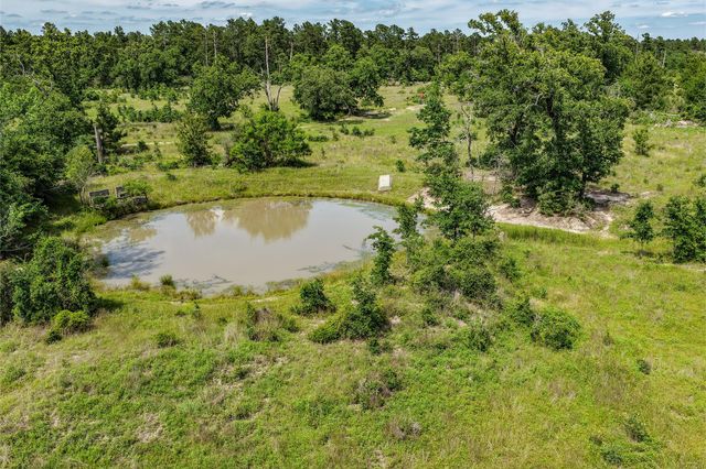 1726 I-45 N, Huntsville, TX 77320