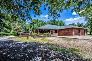1726 I-45 N, Huntsville, TX 77320