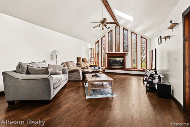 3375 Seymour Road, Swartz Creek, MI 48473