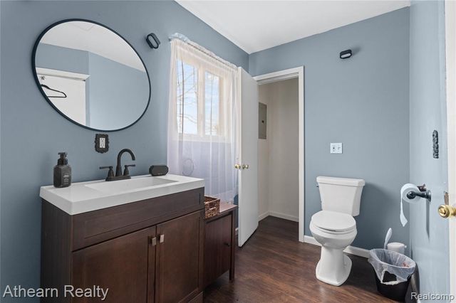 3375 Seymour Road, Swartz Creek, MI 48473