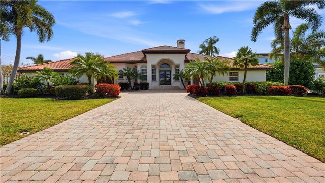 7637 COVE TERRACE, Sarasota, FL 34231