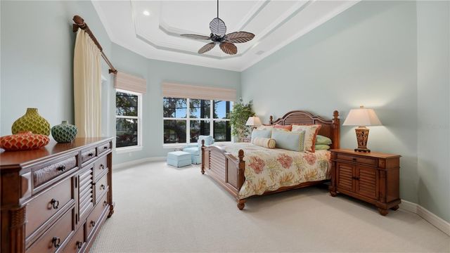 7637 COVE TERRACE, Sarasota, FL 34231