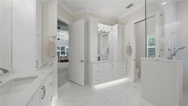 7637 COVE TERRACE, Sarasota, FL 34231