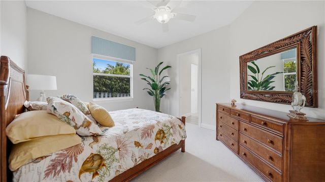 7637 COVE TERRACE, Sarasota, FL 34231