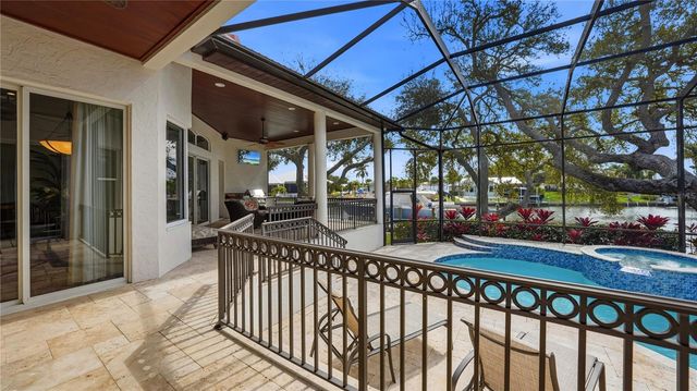 7637 COVE TERRACE, Sarasota, FL 34231
