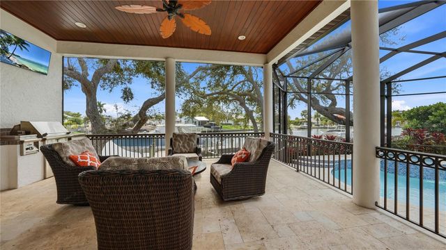 7637 COVE TERRACE, Sarasota, FL 34231