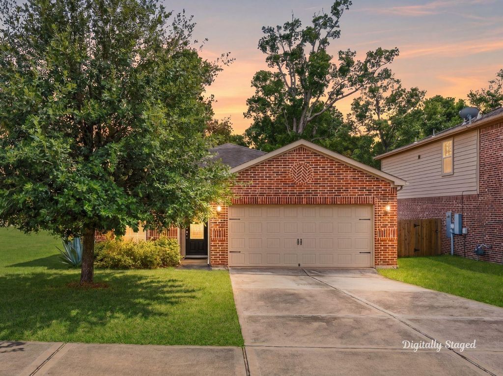 7570 Fettle Lane, Conroe, TX 77304