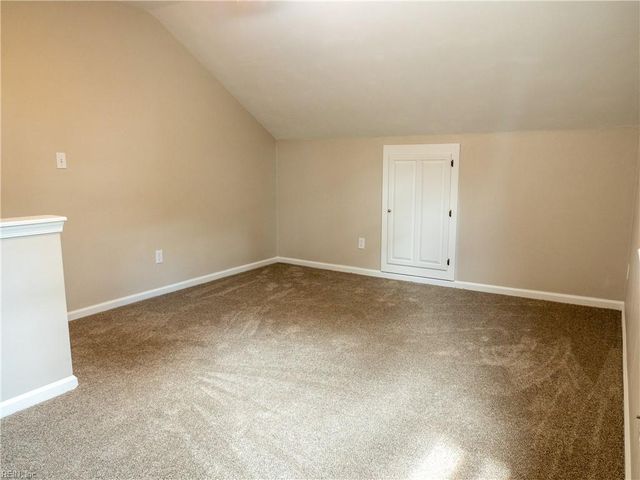 400 Fernwood Farms RD, Chesapeake, VA 23320