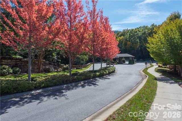 46 Settings Boulevard 139, Black Mountain, NC 28711