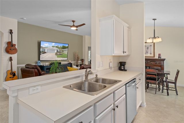 5245 GATO DEL SOL CIRCLE, Wesley Chapel, FL 33544