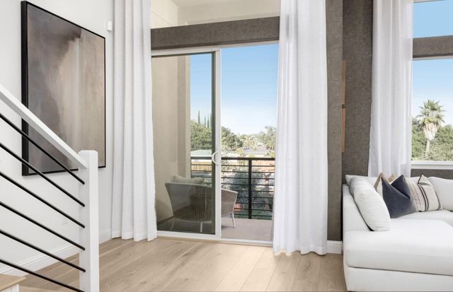 11040 Maple Place 28-06 Plan 2, Saratoga, CA 95070