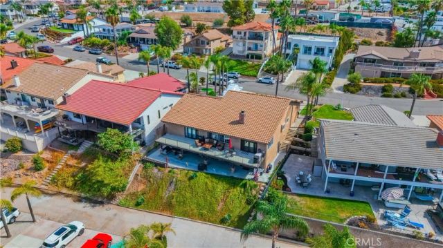 22336 Loch Lomond, Canyon Lake, CA 92587