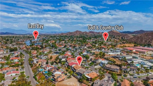 22336 Loch Lomond, Canyon Lake, CA 92587