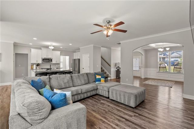 180 Sophie Circle, Locust Grove, GA 30248