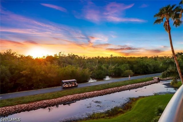 6849 Grenadier BLVD 201, Naples, FL 34108