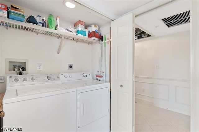 6849 Grenadier BLVD 201, Naples, FL 34108