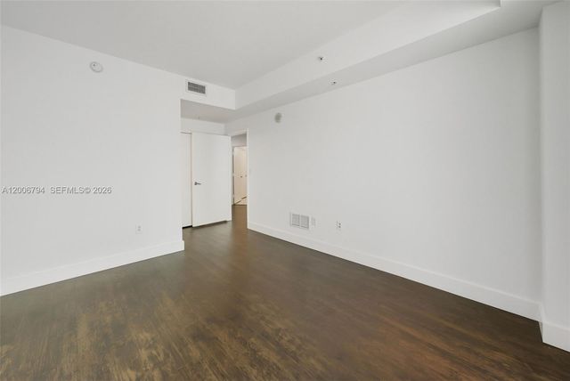 1900 N Bayshore Dr 3707, Miami, FL 33132