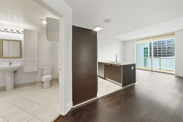 1900 N Bayshore Dr 3707, Miami, FL 33132