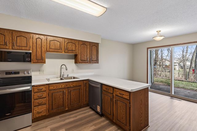 7948 Charles Way, Inver Grove Heights, MN 55076