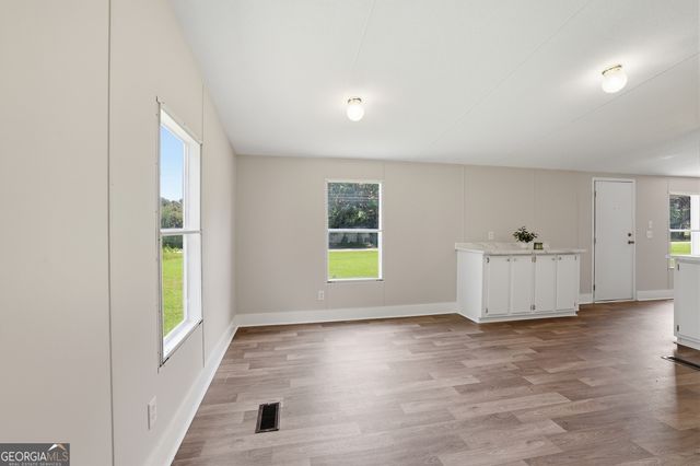3401 Camp Creek Road, Mount Airy, GA 30563
