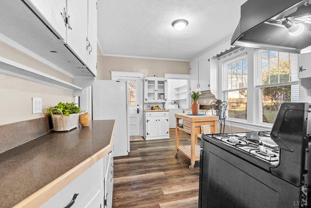 306 Westover Boulevard, Lynchburg, VA 24501