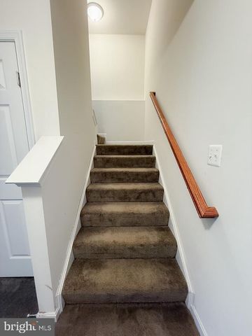 608 HUNTERS RD, Culpeper, VA 22701