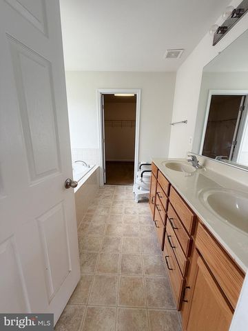 608 HUNTERS RD, Culpeper, VA 22701