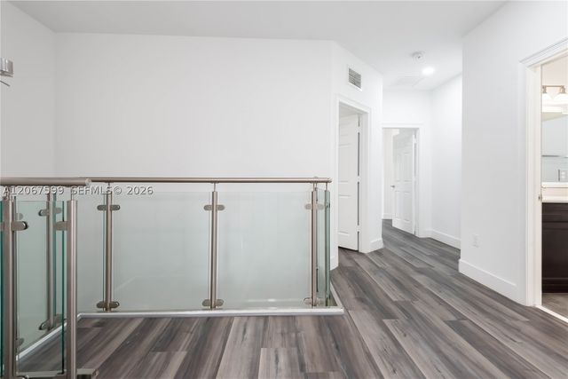 10235 NW 87th Ter, Doral, FL 33178