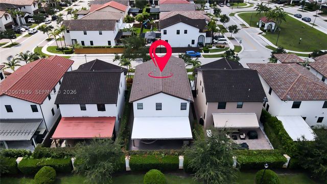 10235 NW 87th Ter, Doral, FL 33178