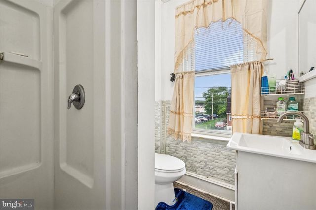 322 HARRISON AVE, Upper Darby, PA 19082