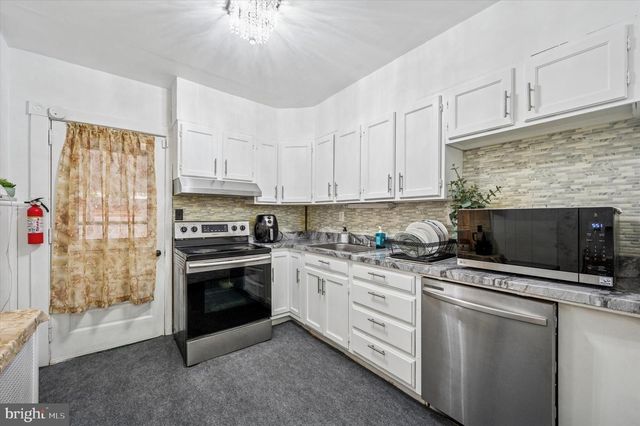 322 HARRISON AVE, Upper Darby, PA 19082