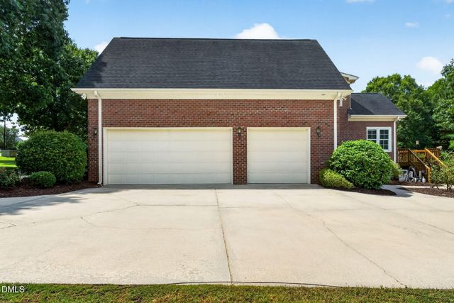 145 Huntington Drive, Dunn, NC 28334