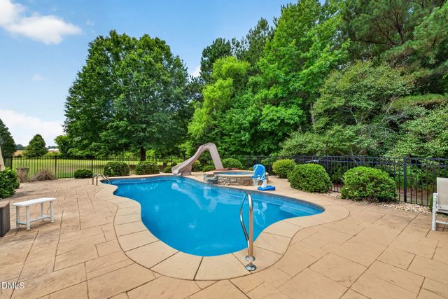 145 Huntington Drive, Dunn, NC 28334