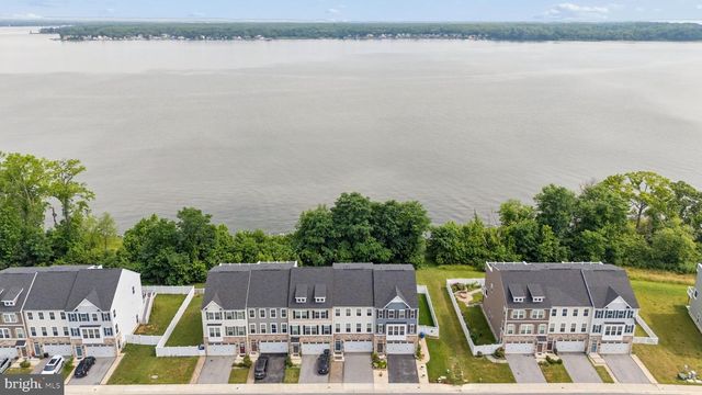 3062 SHAWS RD, Edgemere, MD 21219