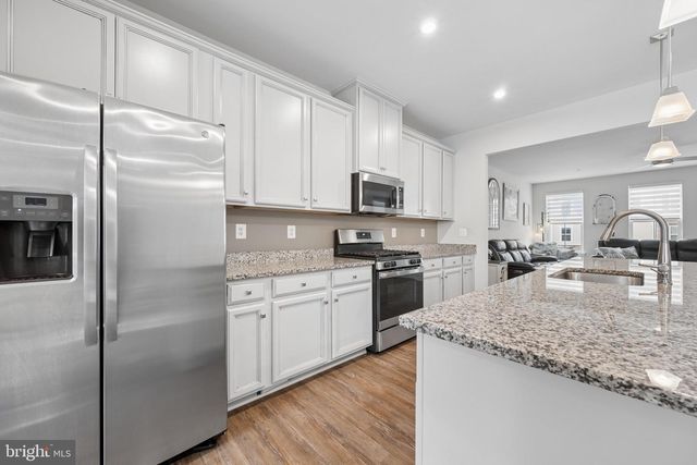 3062 SHAWS RD, Edgemere, MD 21219