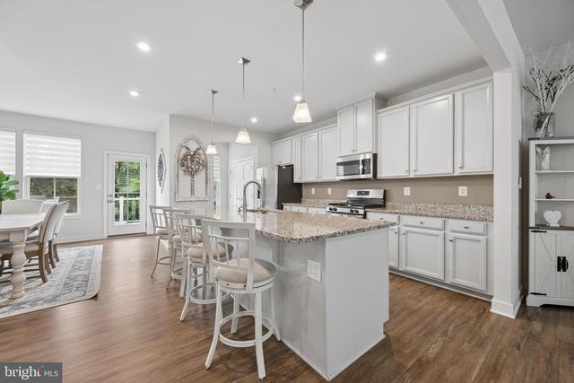 3062 SHAWS RD, Edgemere, MD 21219