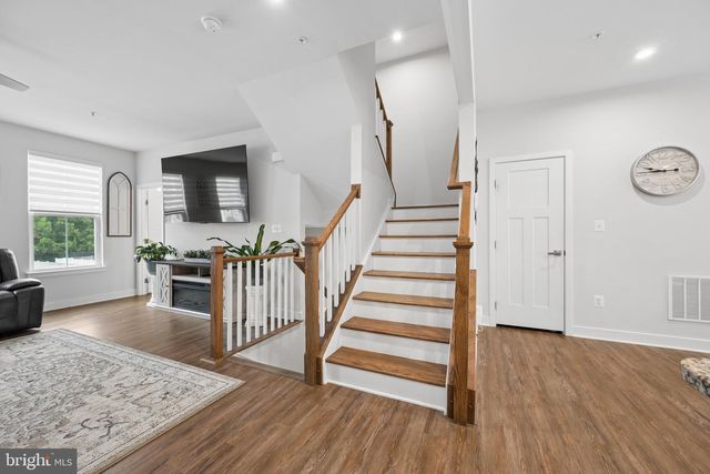 3062 SHAWS RD, Edgemere, MD 21219