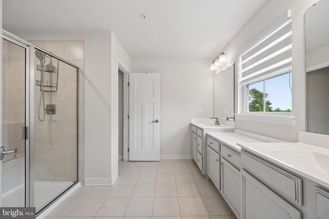 3062 SHAWS RD, Edgemere, MD 21219
