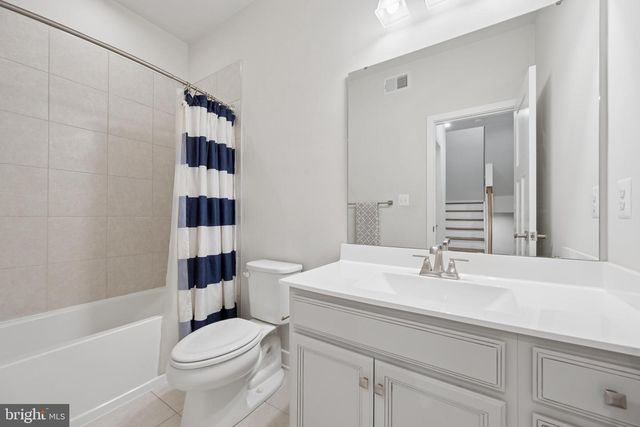 3062 SHAWS RD, Edgemere, MD 21219